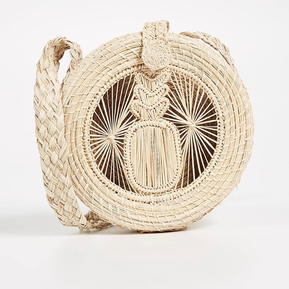 Beautiful KAANAS woven circle crossbody purse beach bag w pineapple.  Fr Shopbop - Picture 2 of 3